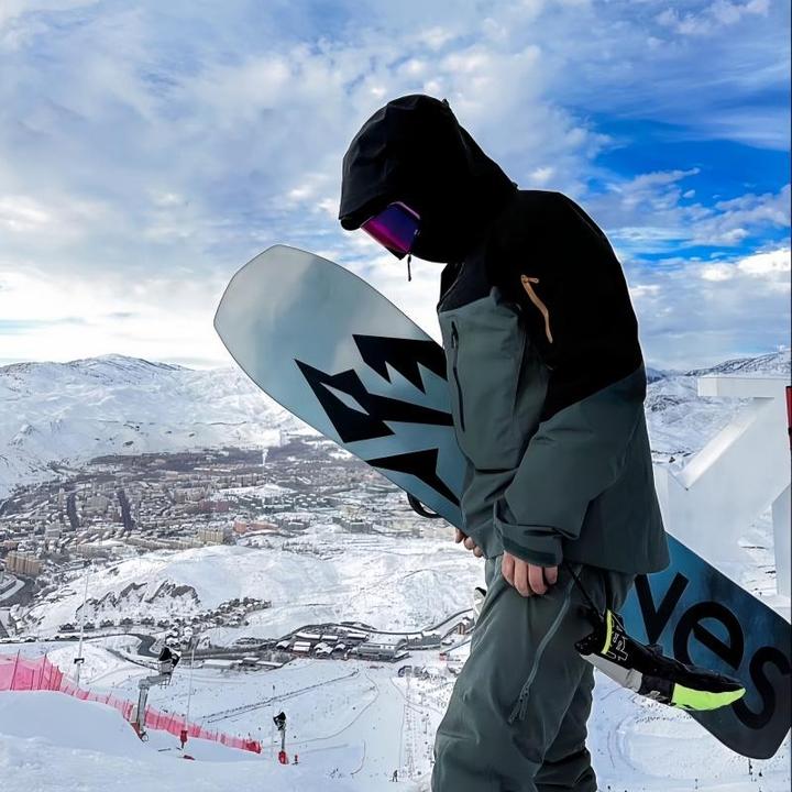 早春王炸软壳！三防科技面料！ 男女同款！户外城市休闲连帽外套