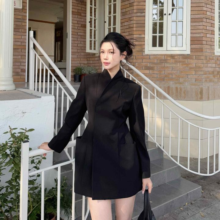 新中式沙漏腰外套女2026新款时尚欧货气质高级感立领收腰灰色西装