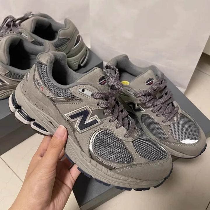 莆田2002r轻便老爹鞋女跑鞋灰色男鞋网面男士夏季休闲鞋透气步鞋