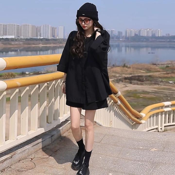 拉夏贝尔宽松休闲两件套2025夏季小个子简约衬衣三分短裤时尚套装