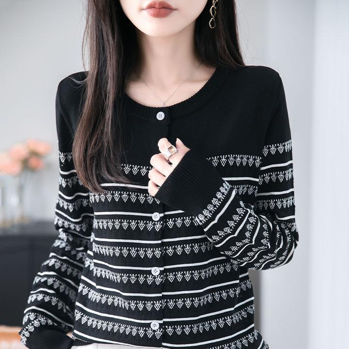 大码女装正品哥弟新款早秋条纹提花针织开衫外套女2025新款洋气