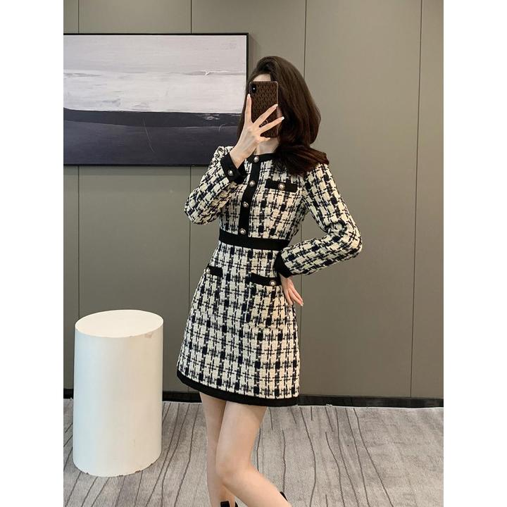 轻奢小香风秋冬短裙圆领高腰收腰显瘦粗花呢字连衣裙岁气质