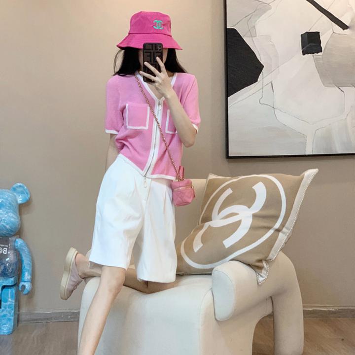 粉色休闲套装女夏季减龄时尚洋气设计感小众宽松上衣高腰阔腿短裤