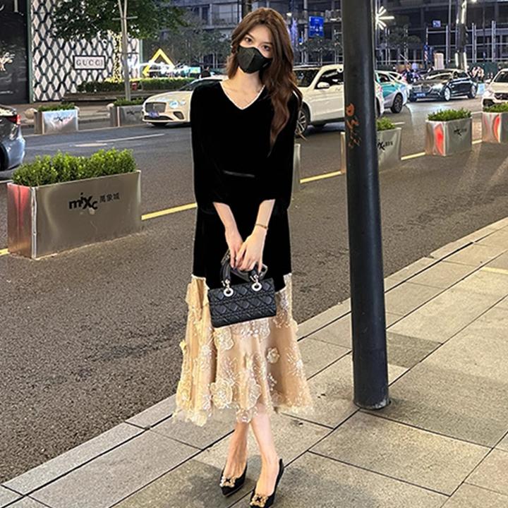 法式连衣裙女2025春秋新款洋气质显瘦收腰打底丝绒拼接网纱裙长裙