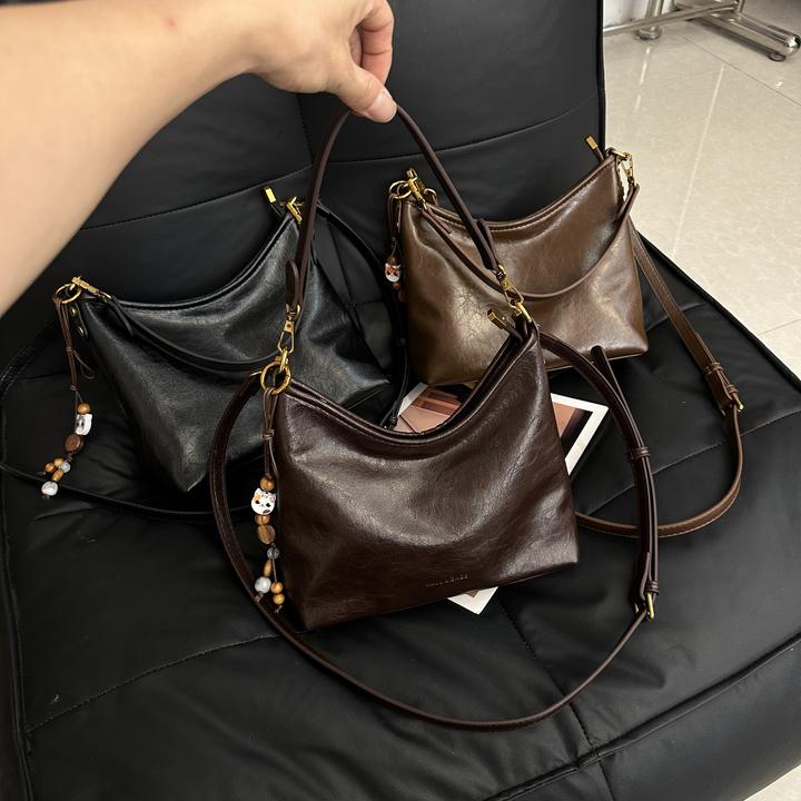 2025秋冬款时尚百搭单肩斜挎慵懒大容量多隔层女包 MJ 1044 韩版