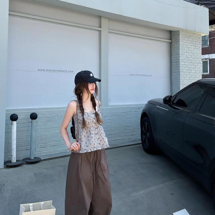 2025夏季新款韩系减龄时尚性感吊带上衣高腰复古休闲阔腿裤两件套