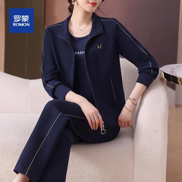 妈妈秋装套装2025新款洋气中老年春秋运动服休闲减龄上衣三件套女