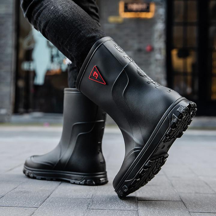 新款男防滑加绒硅胶束口胶鞋中筒时尚防水厨房雨靴创意潮流圆头耐