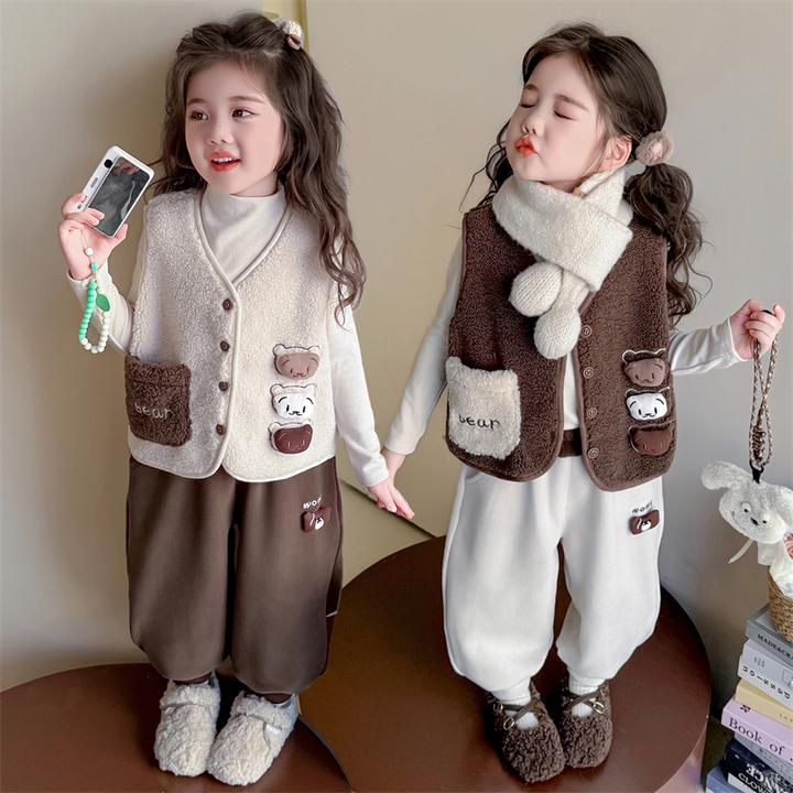 毛绒韩版女童保暖秋冬季马甲儿童外穿2025新款加厚背心女宝宝冬装