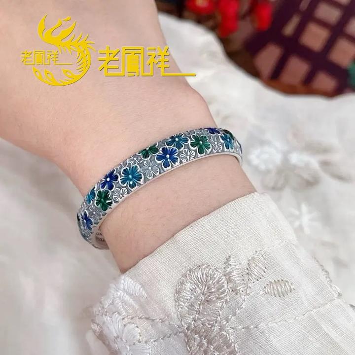 足银珐琅手镯 老凤祥和足银999复古梅花纯银手镯女实心开口银镯子