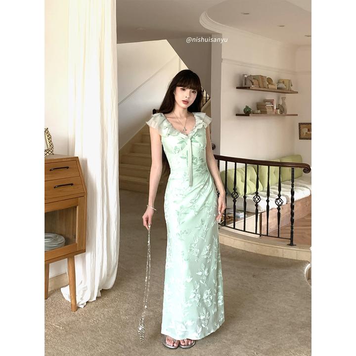 溺水三鱼【絮絮私语】法式烧花植绒蝴蝶结飞飞袖连衣裙V领显瘦裙子