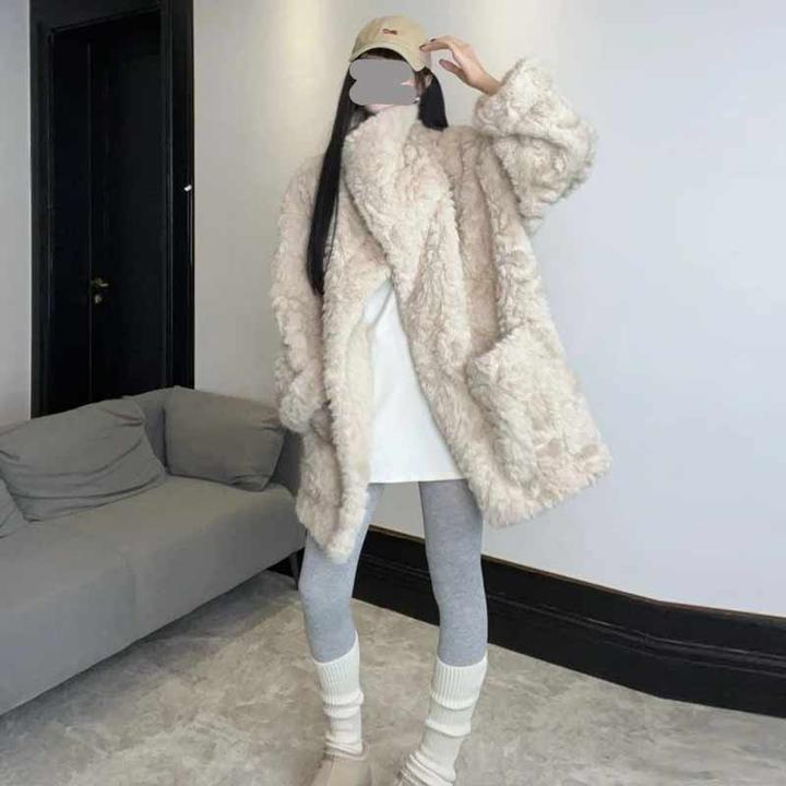 《巴黎热恋》新款中长款大衣外套环保小湖羊皮毛一体大翻领毛毛外套