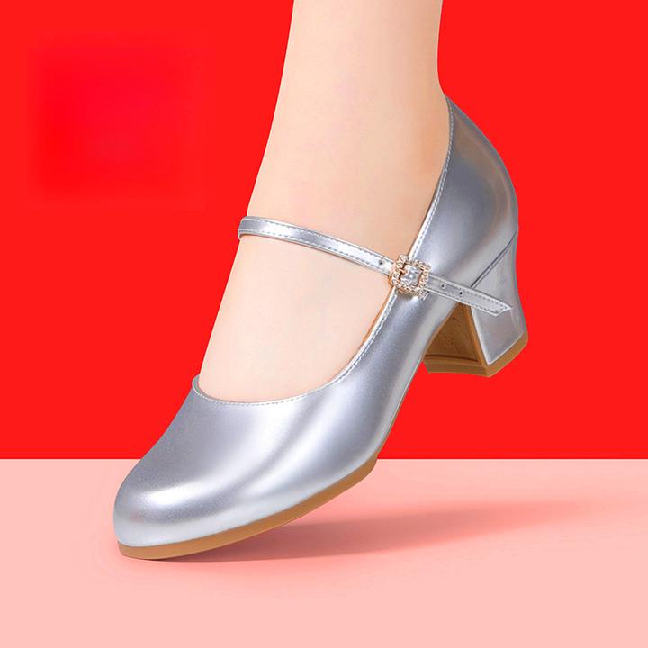 舞蹈鞋女软底中跟交谊舞广场舞鞋软皮新疆舞亮皮跳舞鞋女士拉丁鞋