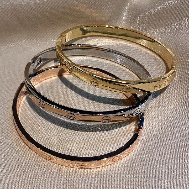 钛钢手镯 轻奢高级感情侣手镯钛钢开口小众设计高级感爆款ins潮