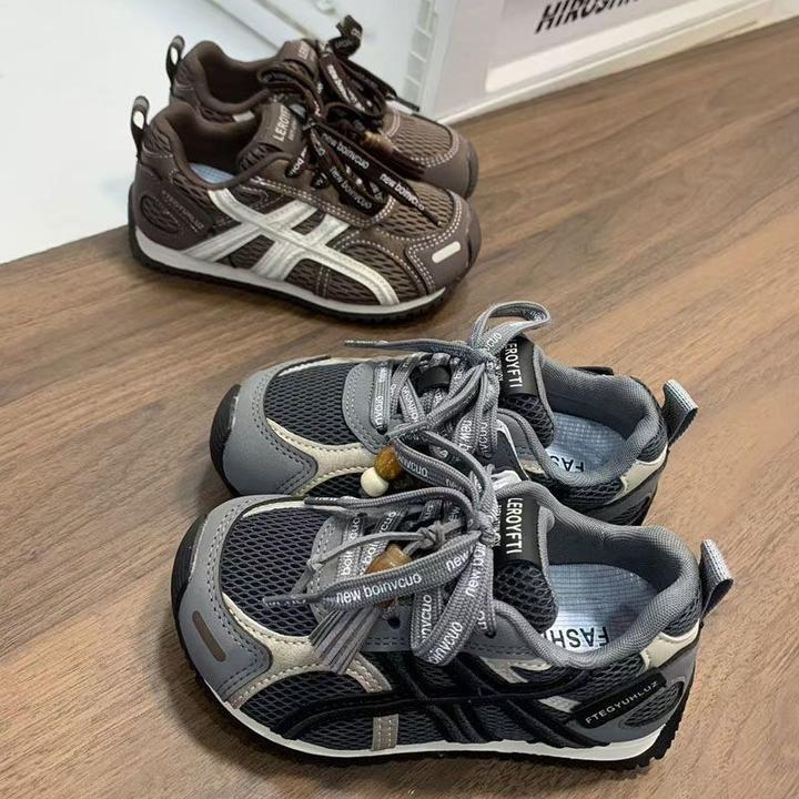 2025秋款儿童网面透气运动鞋软底舒适阿甘鞋男女童防滑轻便跑步鞋