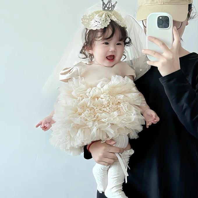 韩版女蓬蓬裙白色女宝一周岁童装洋气宝宝生日公主裙礼服女童长袖
