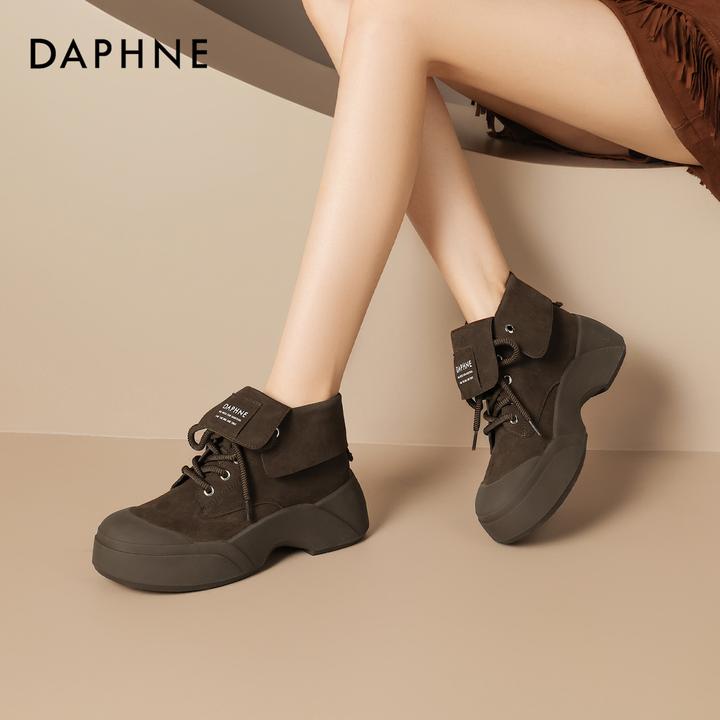 达芙妮2025年秋季新款复古英伦风短筒工装靴厚底防滑增高休闲板鞋