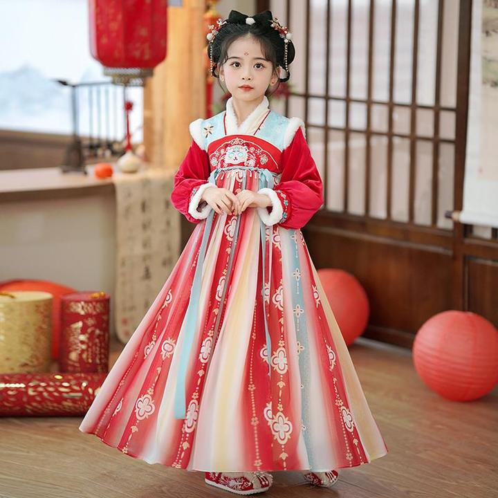 巴拉宝贝汉服女童冬款儿童新年古装拜年服秋冬季2024新款唐装过