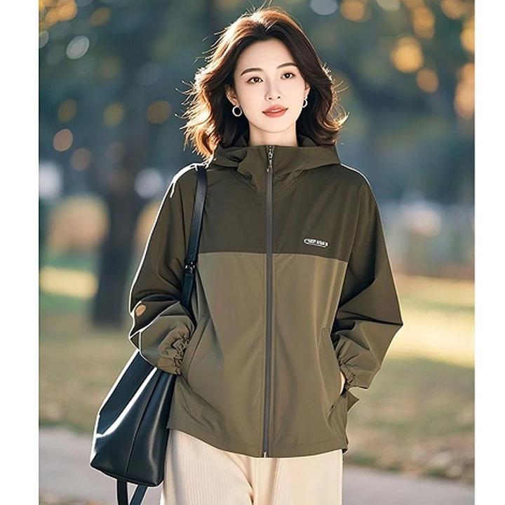 2025春秋韩式新款复古风军绿色小众不撞色连帽外套女高级感短上衣