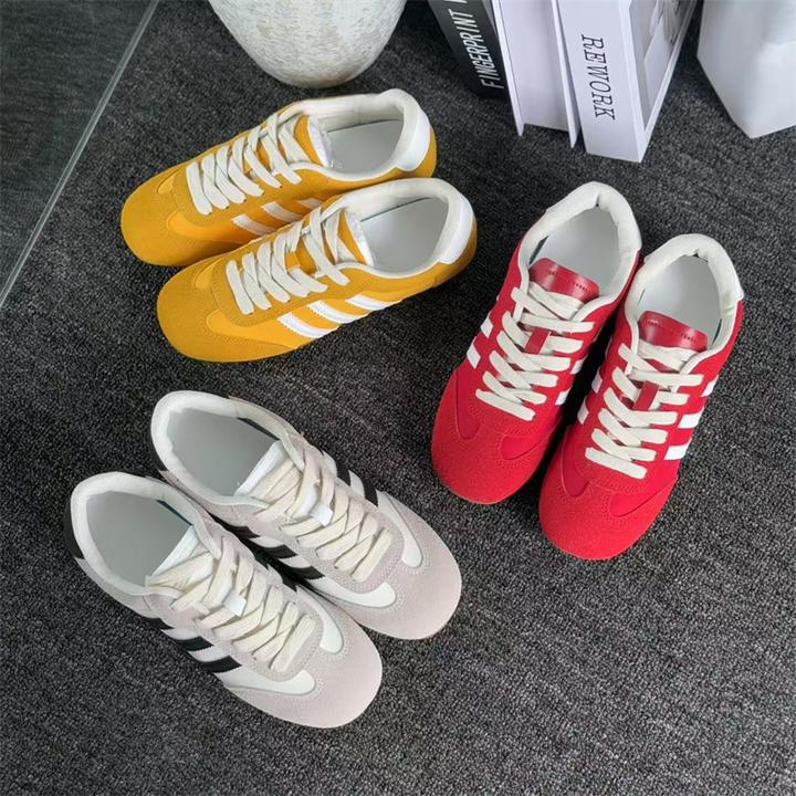 【断码清仓】时尚潮流德训鞋平底百搭透气舒适拼色运动休闲女鞋6113