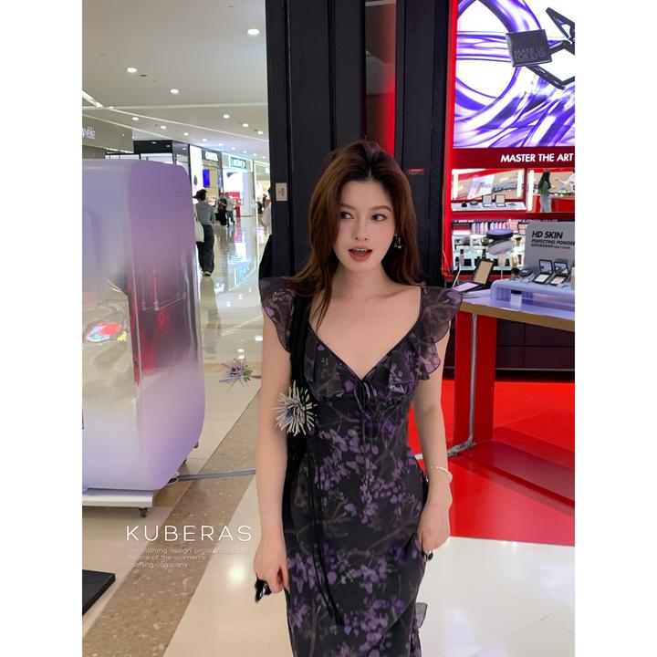 时髦复古长款收腰方领吊带连衣裙高级感显瘦A字鱼尾长裙