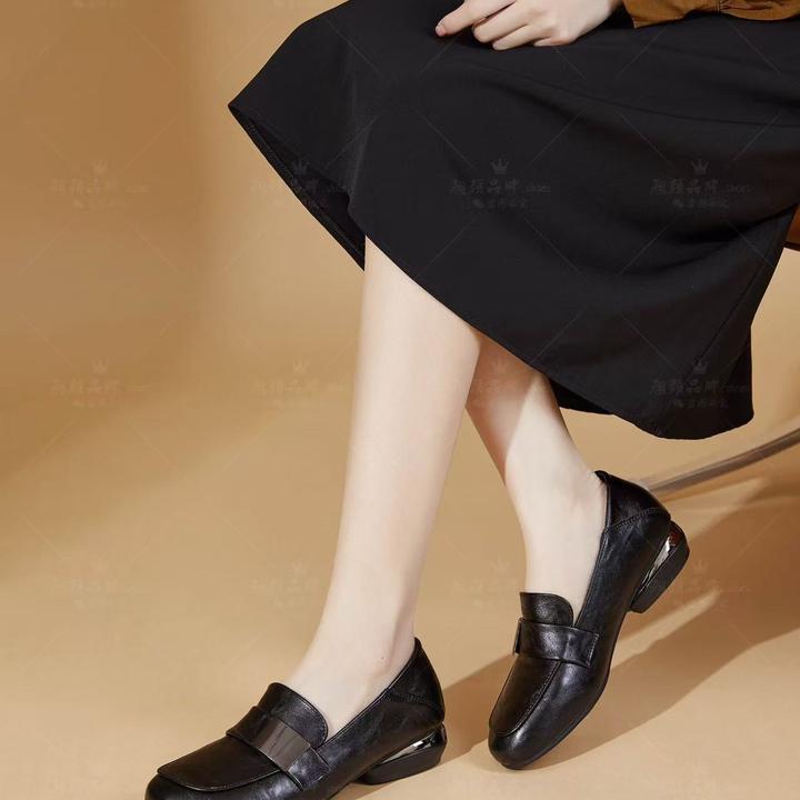 【翘颜品牌】春季时尚英伦风舒适软皮软底舒适女百搭乐福鞋9877