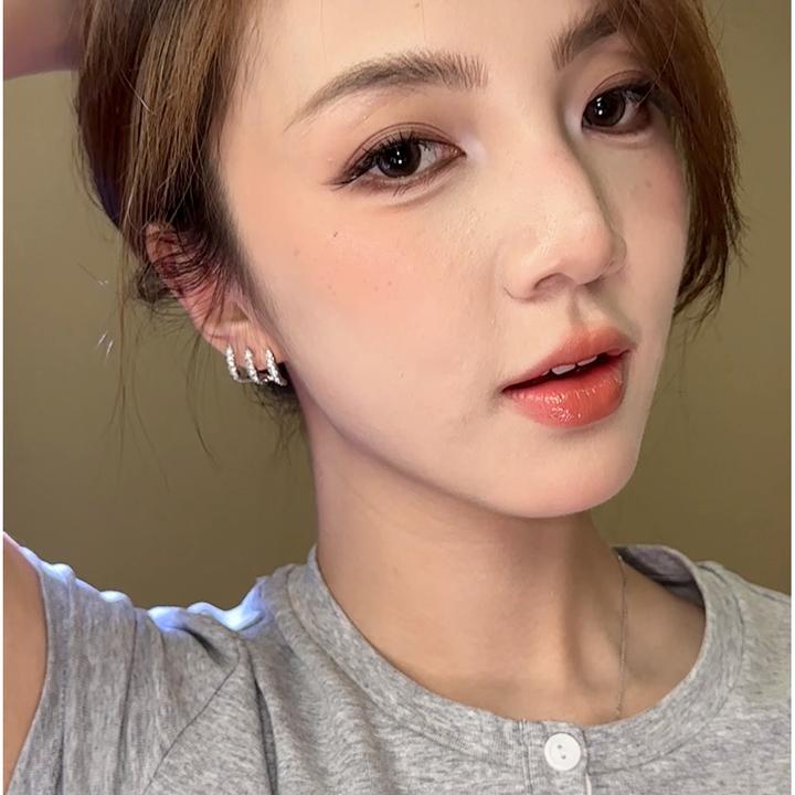 铜合金锆石耳饰 【单耳洞】设计感三爪耳环高级感简约弧形曲线高质