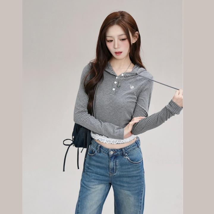 CHUU冬季女装字母绣花设计蕾丝花边抽绳连帽条纹长袖T恤