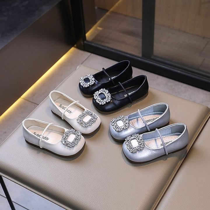 女童水钻鞋子2025春夏新款小女孩韩版皮鞋儿童软底演出公主鞋宝宝