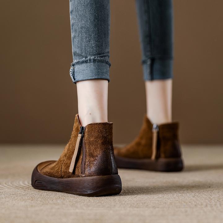 2025秋冬新款头层牛皮短靴女复古软底英伦风马丁靴真皮圆头高帮鞋