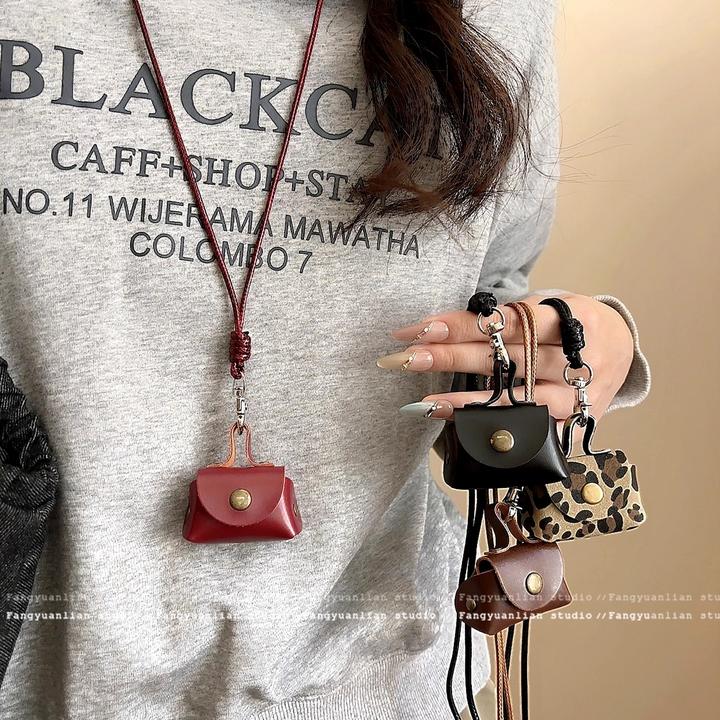 韩式新款网红女款挂脖式耳机包包迷你复古小众时尚单品搭配零钱包