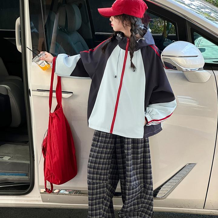 女童冲锋衣秋装2025新款洋气儿童连帽外套秋季中大童韩系防风衣潮