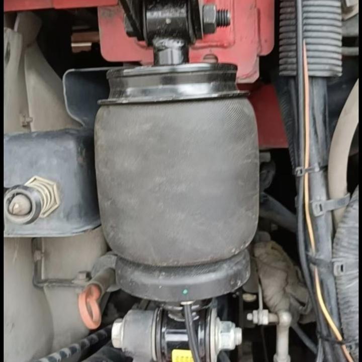 大运货车货车驾驶室气囊减震器加粗加大空气弹簧舒适耐用防颠簸