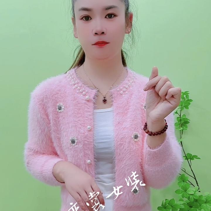 秋季时尚上衣短款长袖毛针织衫开衫圆领钉珠格子花朵甜美减龄上衣