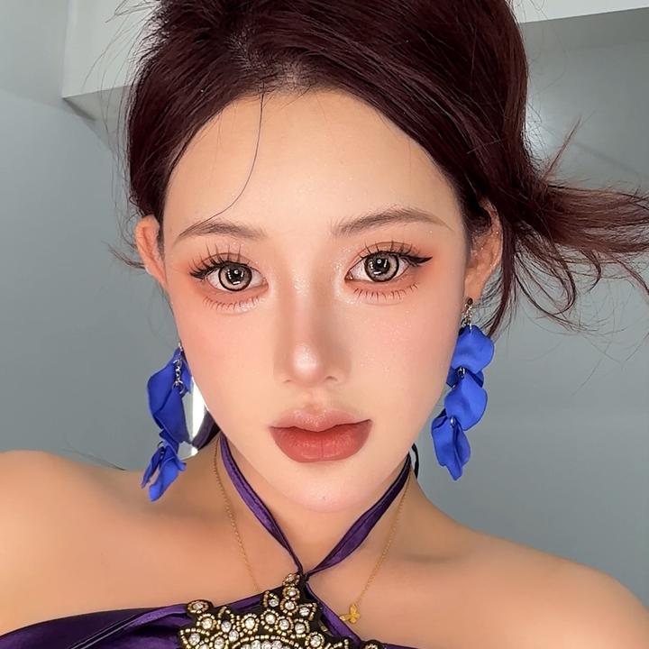 合金耳饰 花瓣夸张流苏耳环女轻奢高级感长款吊坠气质耳钉复古贵