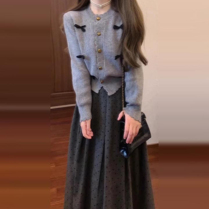 灰色针织毛衣搭半身连衣裙2025年女秋季小个子高级感气质长裙9109