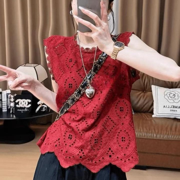 夏季新款韩系绣花蕾丝上衣镂空无袖小衫设计感宽松休闲欧美风衬衫