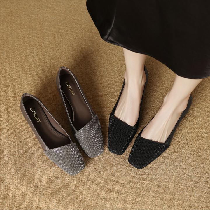 羊皮/3.5cm星期六女鞋四季低跟气质百搭软底方头2025今年流行鞋子