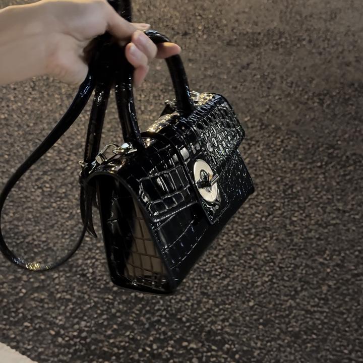 小众高级感手提包鳄鱼纹包包女春夏2025新款潮百搭韩系单肩斜挎包