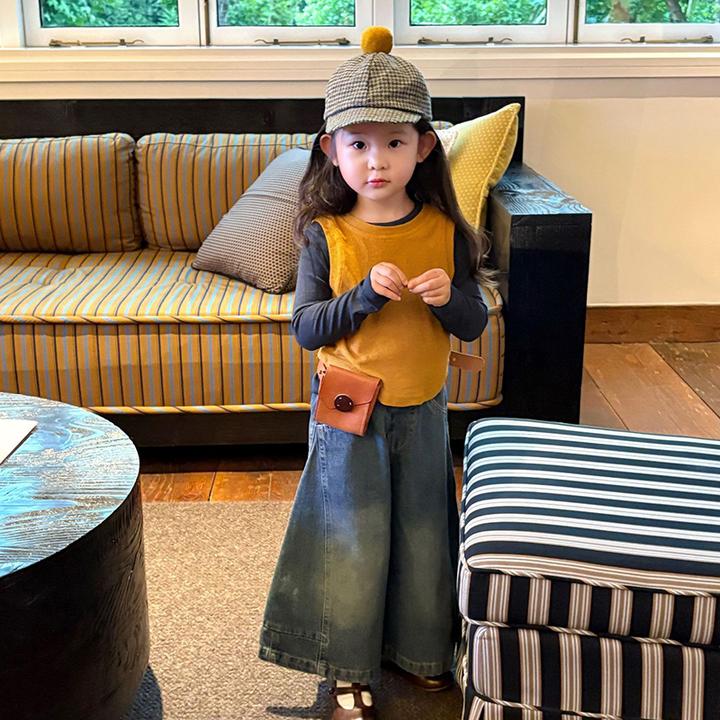 女童套装秋季2025新款女宝宝马甲背心打底衫女孩时髦牛仔阔腿裤潮