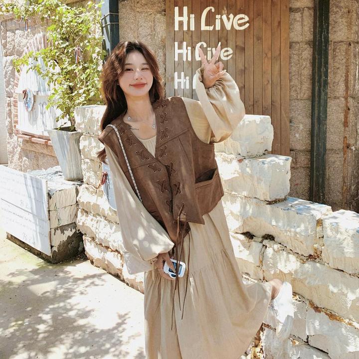 温柔风马甲套装连衣裙女春秋韩系慵懒风清冷感度假田园美式两件套