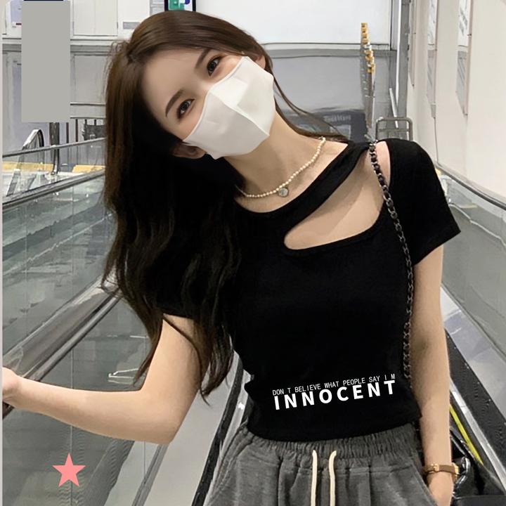 短款上衣黑色小个子夏季设计感镂空修身显瘦辣妹露脐独特漂亮小衫