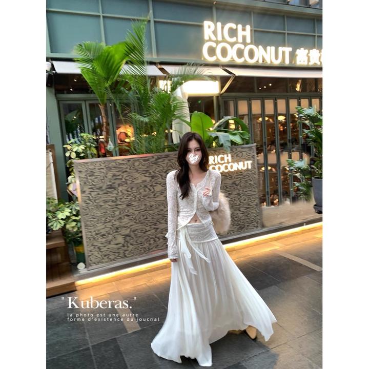 长款设计感蕾丝拼接雪纺收腰吊带长裙连衣裙开衫上衣套装