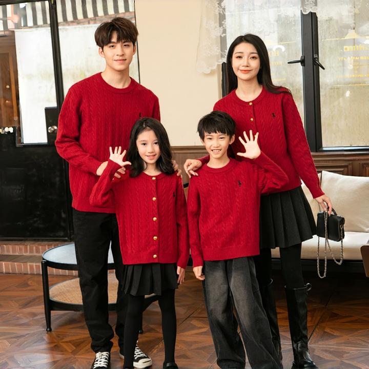 周岁宴亲子装一家三口四口毛衣红色男女童秋冬洋气母女装开衫外套