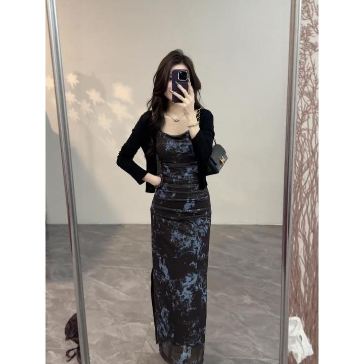 大婷婷2025夏季高级感墨染复古修身连衣裙开叉包臀新款吊带长裙