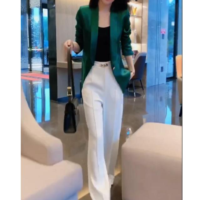 时尚潮流百搭精品女装dgd3375