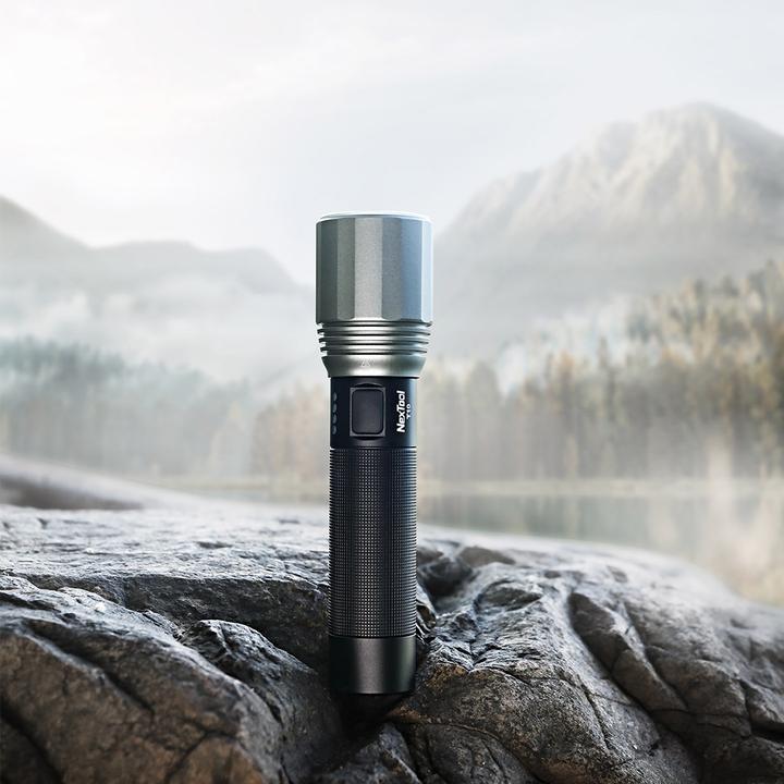 NexTool/纳拓【强光T10】户外手电筒便携多功能远射充电式爬山