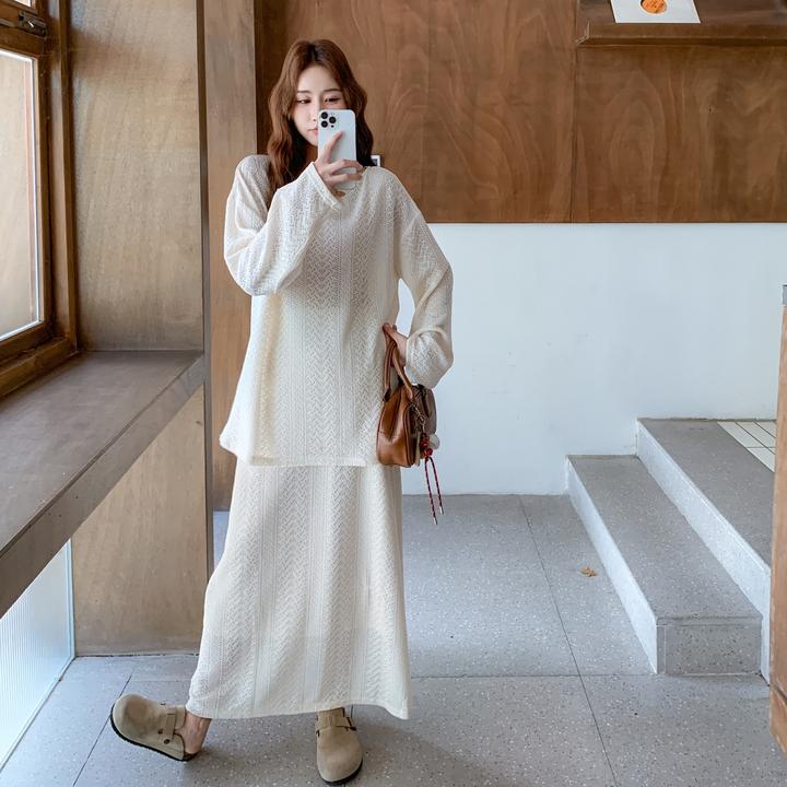 白色法式温柔风针织衫套装裙女2025秋季新款休闲显瘦半身裙两件套