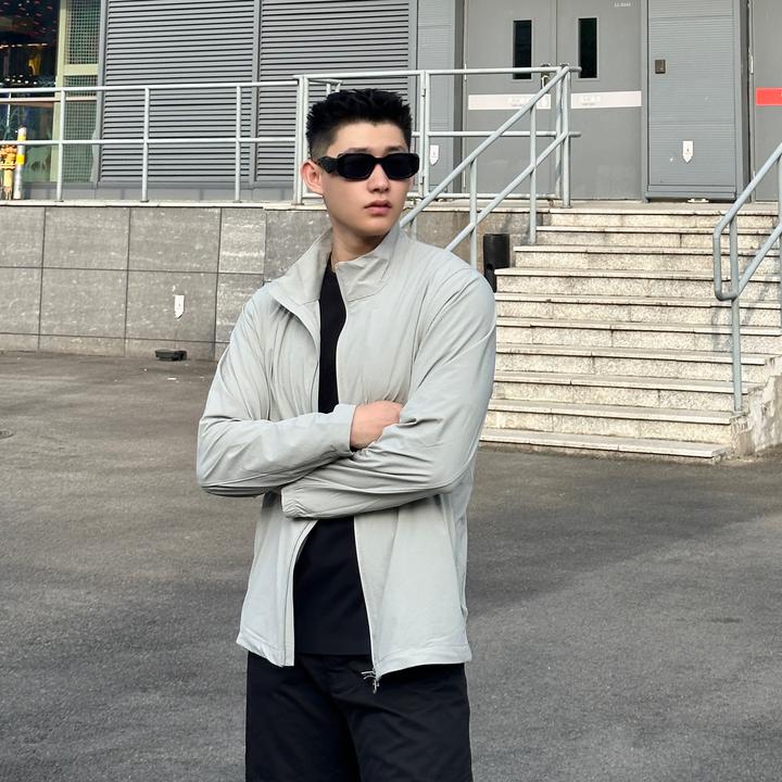 特大码300斤美式立领运动户外男士长袖肌理感透气夹克休闲男外套