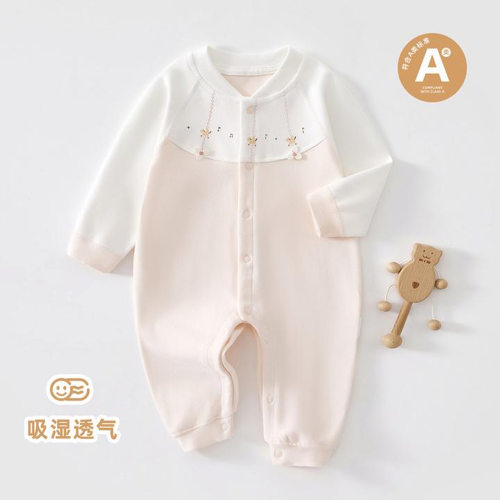 女宝宝超好看秋装舒绒棉婴儿连体衣秋季外出服新生儿加厚打底秋衣